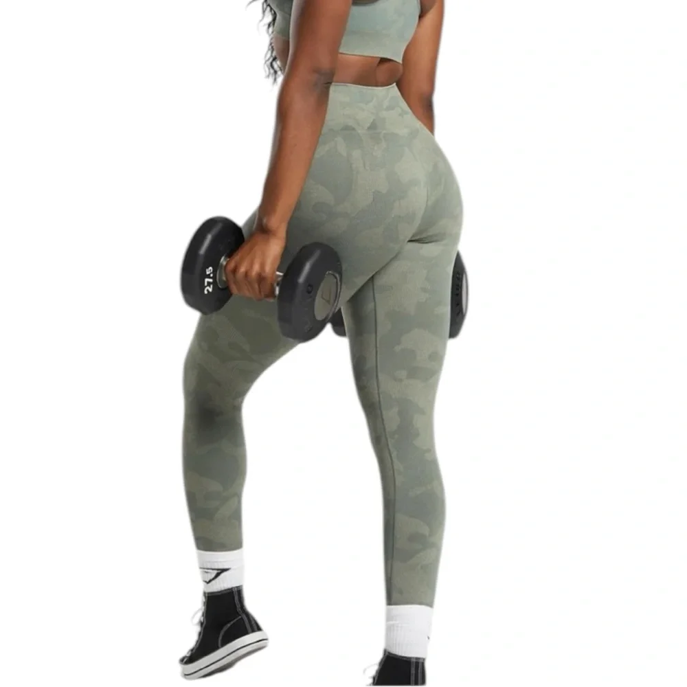 Gymshark Adapt Camo Seamless Leggings - Picture 6 of 15